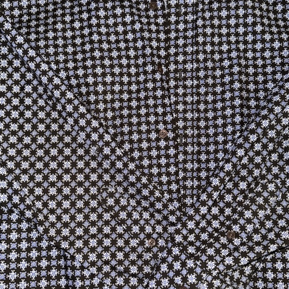 Arita Men Medium Button Down - Picture 3 of 3